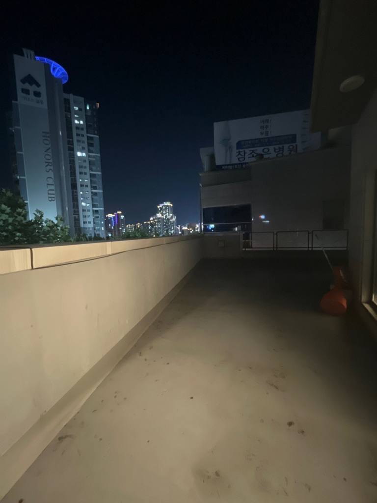 민앤영빌딩 상가 월세 사진 2