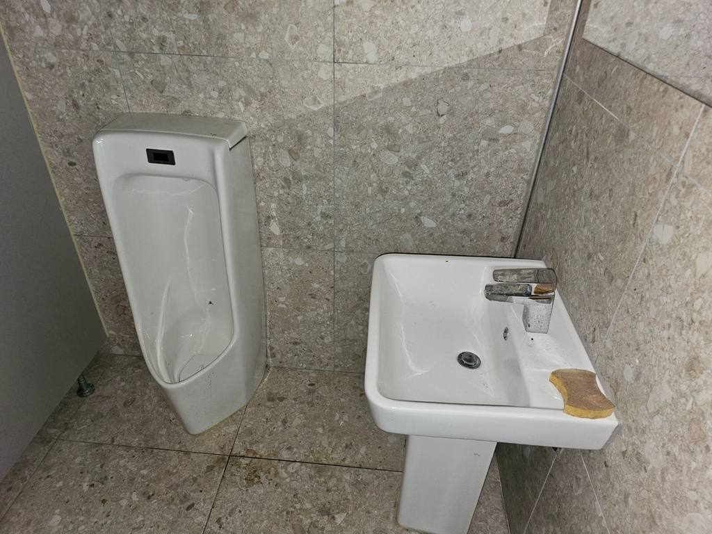 애니정(주 상가 월세 사진 6