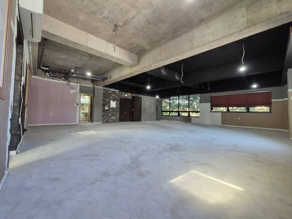 화이트 상가 월세 사진 6