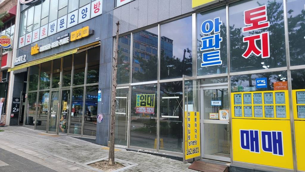 타임스퀘어 상가 월세 사진 2
