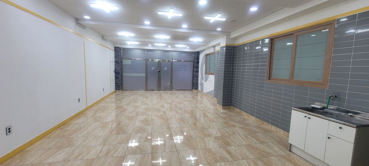 라온하우스 상가 월세 사진 3