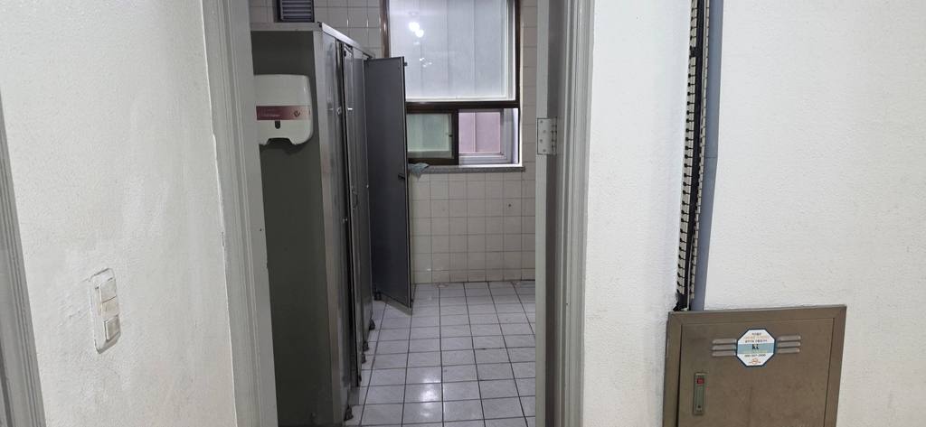 동네정시회관 사무실 월세 사진 5